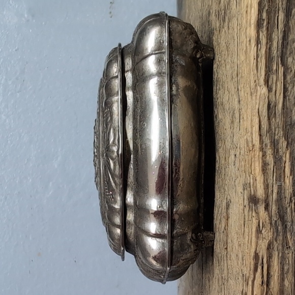 Vintage Italian Vera Lucino Silver Plated Trinket Jewelry Box - Picture 2 of 10